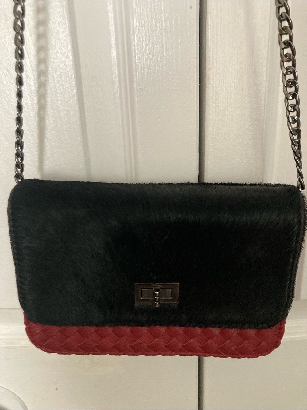 Black and Deep Red Crossbody Bag with Chain Strap